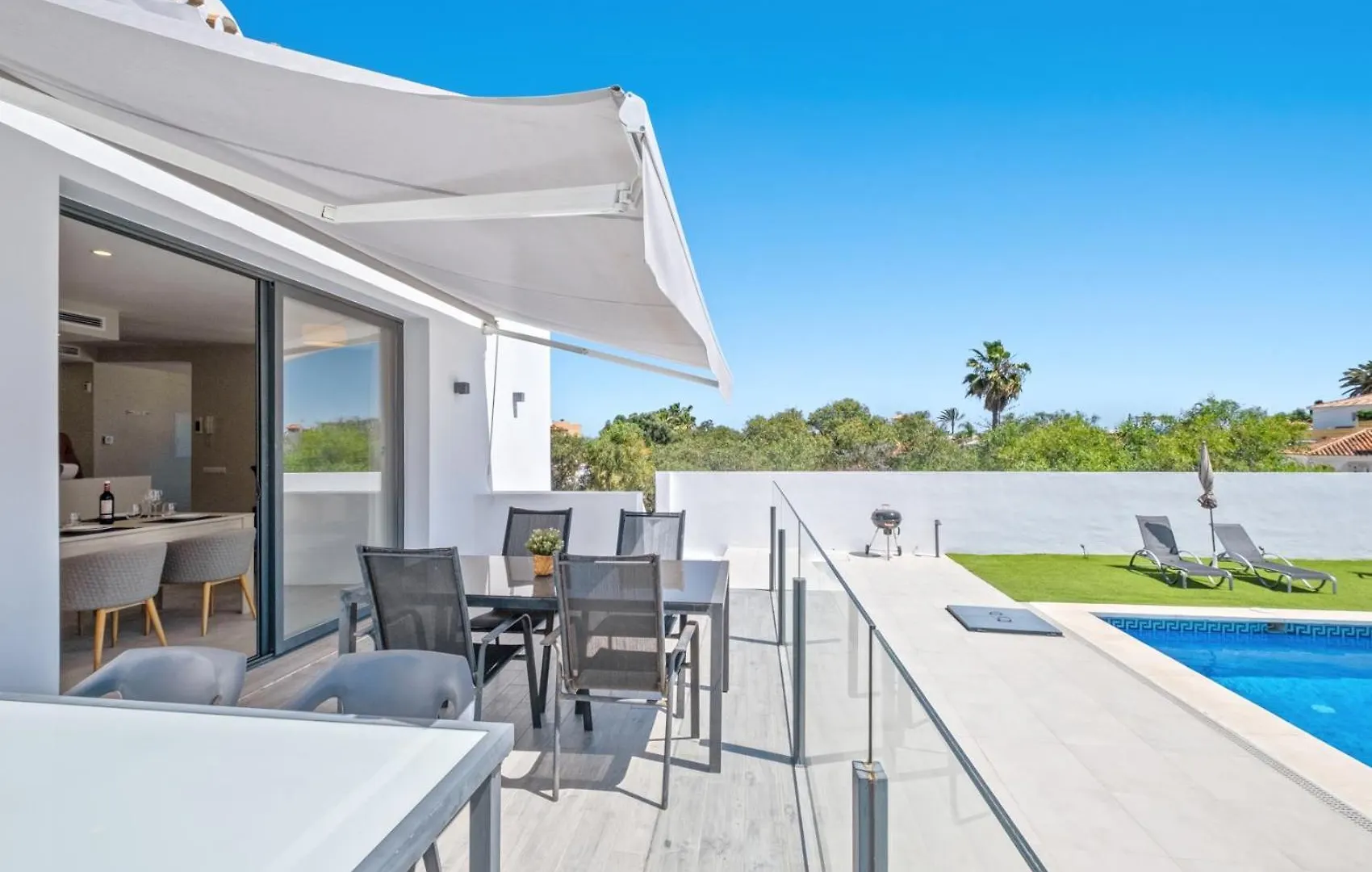 Amazing Villa In El Faro Fuengirola